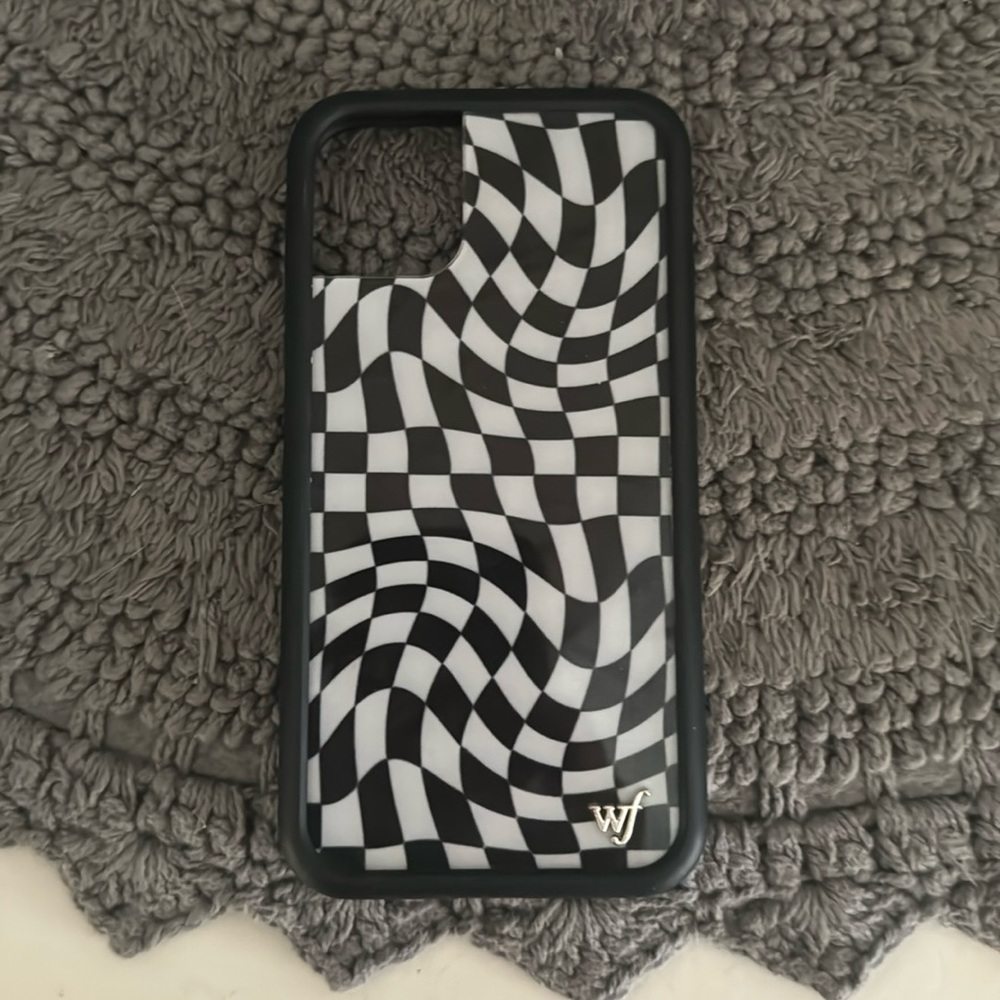 wildflower checkered phone case / iphone 11
